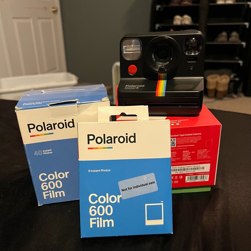 Polaroid Now+